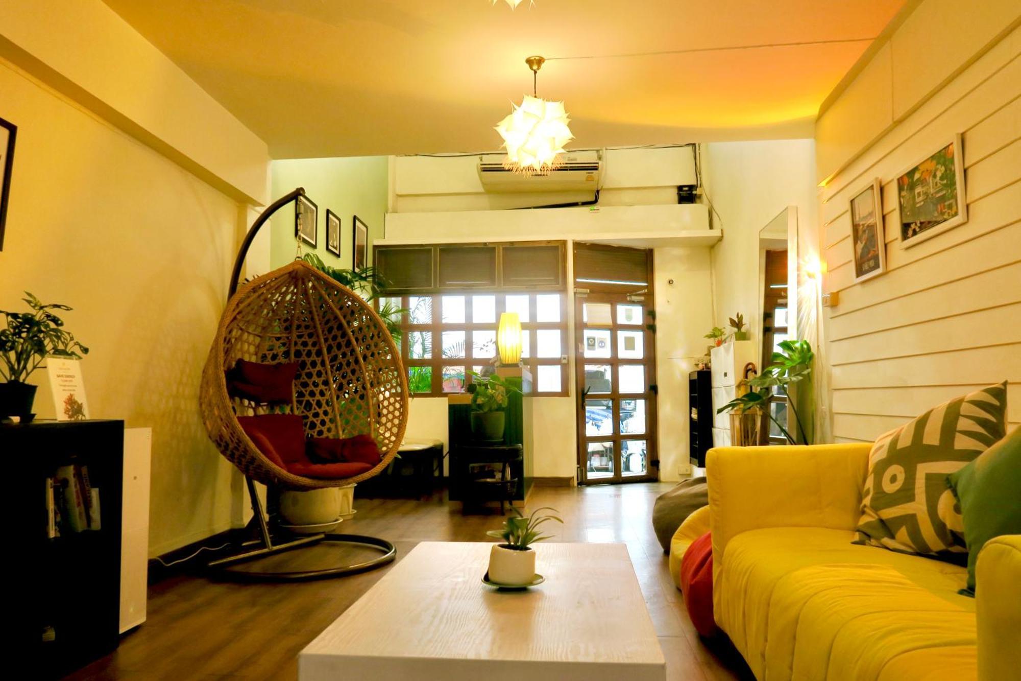 Les Fleurs Bangkok Hostel Exterior foto