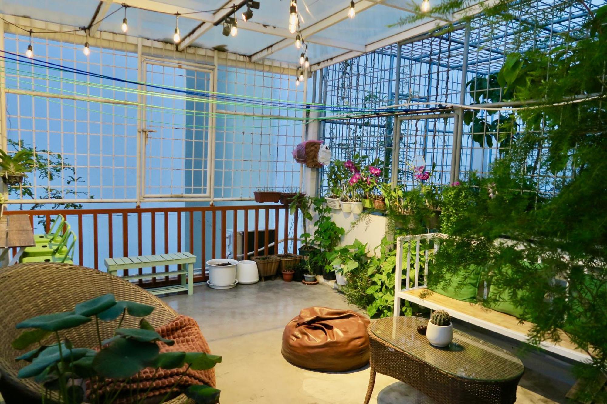 Les Fleurs Bangkok Hostel Exterior foto